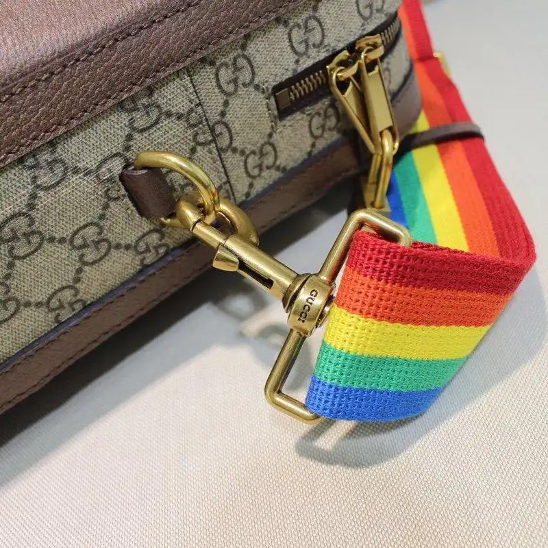 G*u*i brand handbags large totes 1904g0061