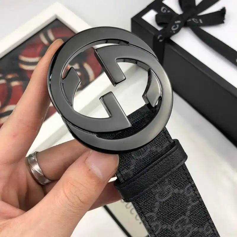 G*u*i s belte 1907bl0045