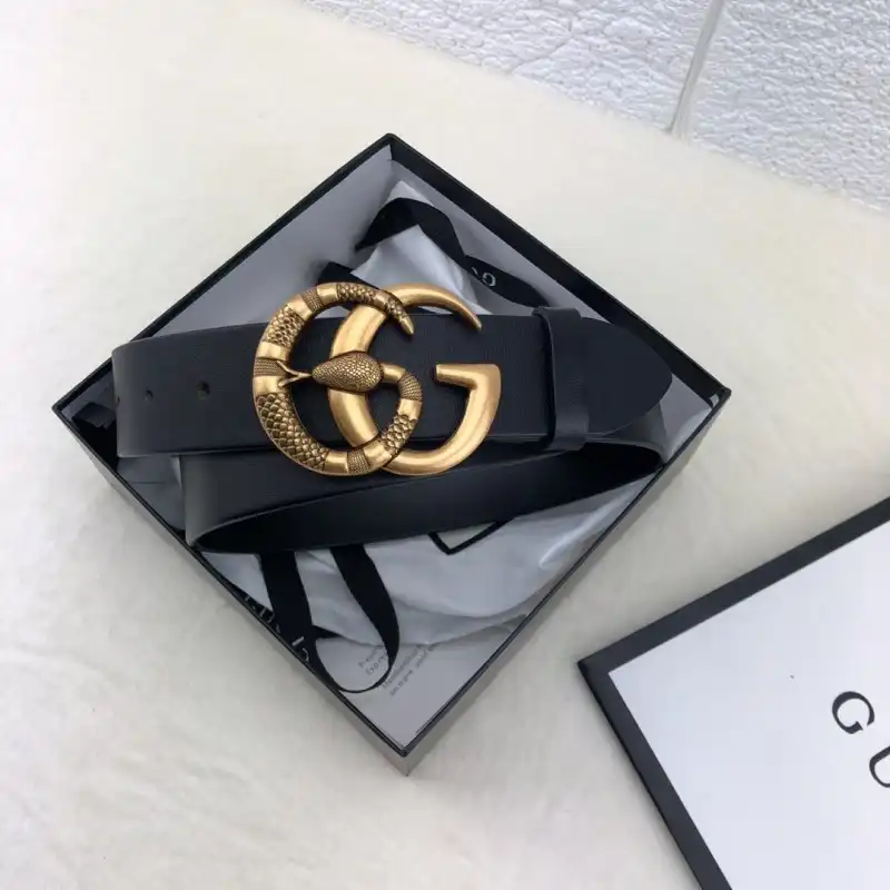 G*u*i s belte 1911x0007