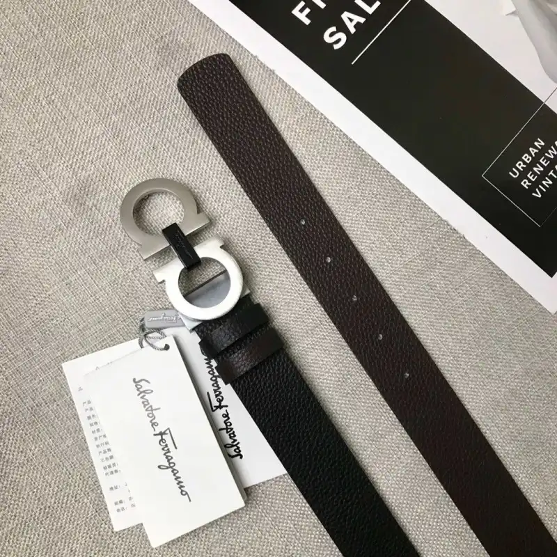 Salvatore Ferragamo s Belte 1911X0017