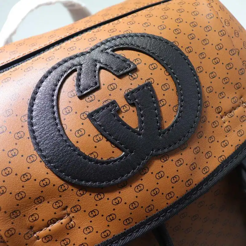 G*u*i backpack 19gm0067