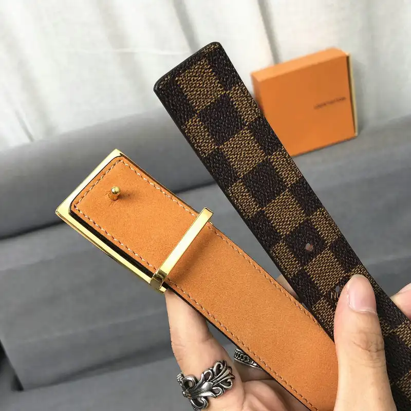 LV Belts 2102SH0067