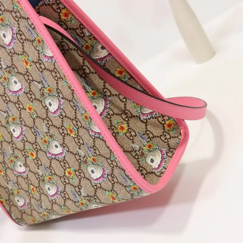 G*u*i bags 2107ya0105