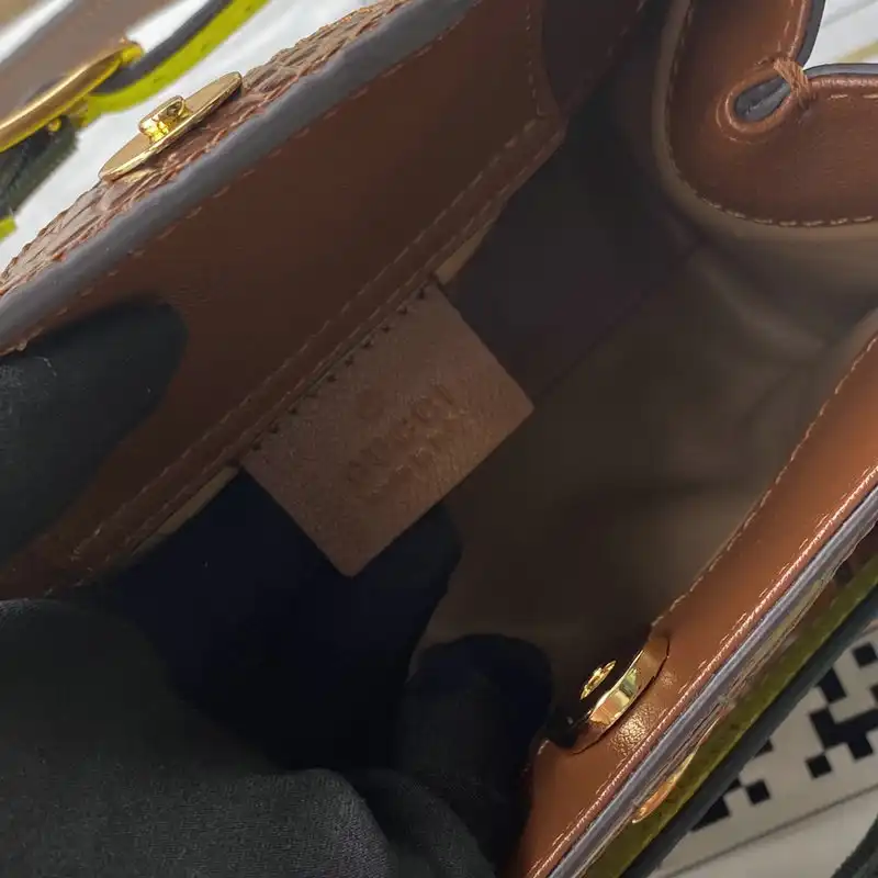 G*u*i bag 2109ya0034