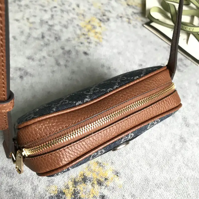 G*u*i bags 2112dj0114