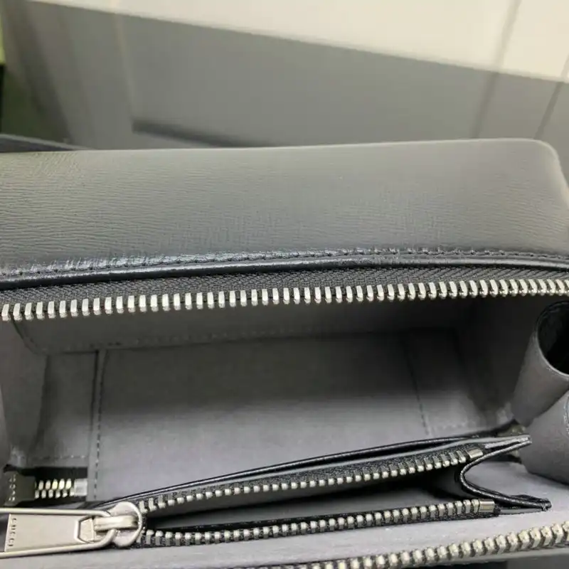 G*u*i bag 2112ya0096