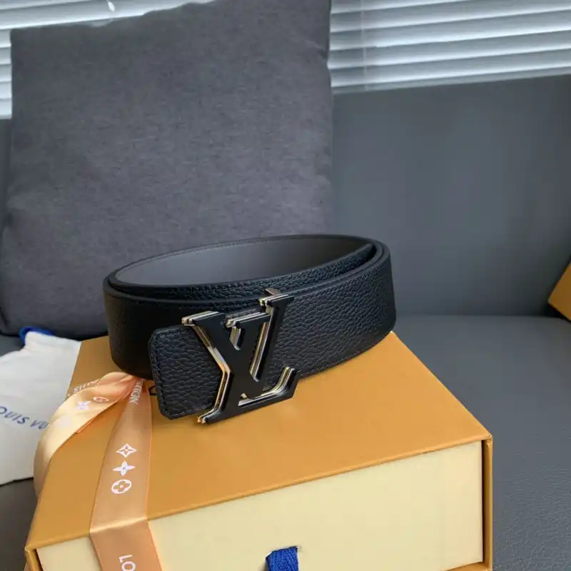 LV Belts 2201XF0077