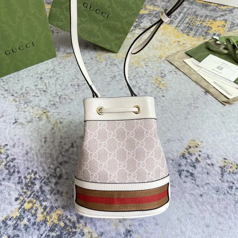 G*u*i bag 2212dj0025