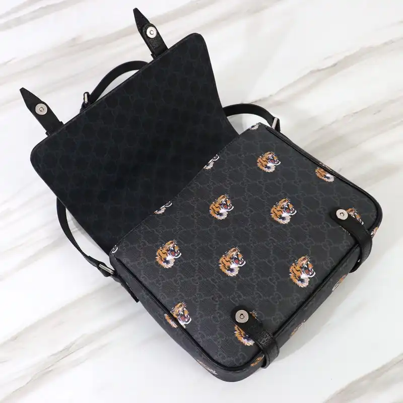 G*u*i bag 2301dj0005