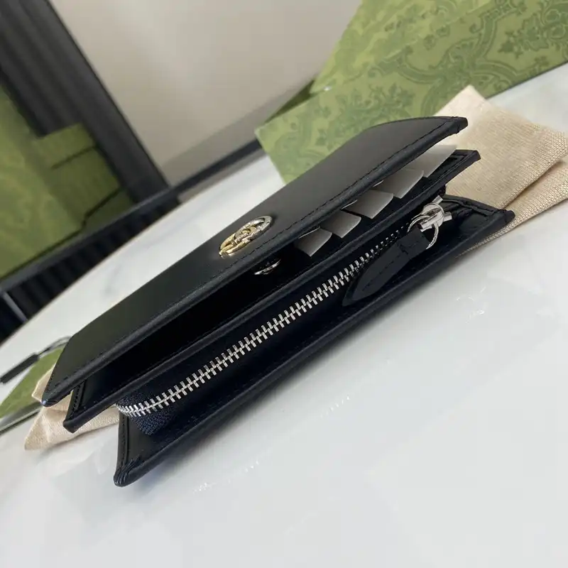 G*u*i bags 2407yz0257