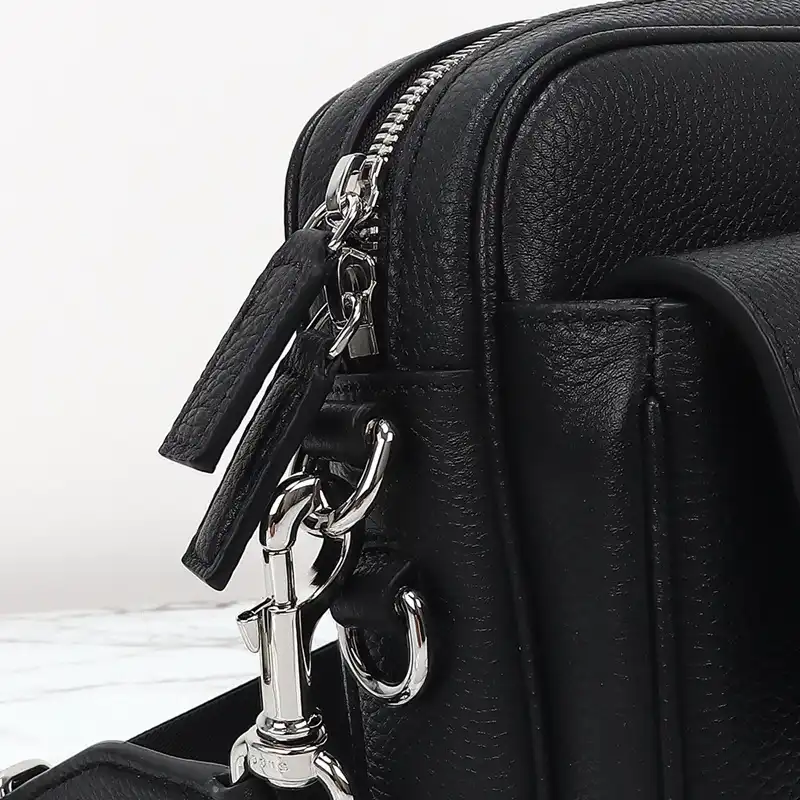 G*u*i bags 2411ya0205