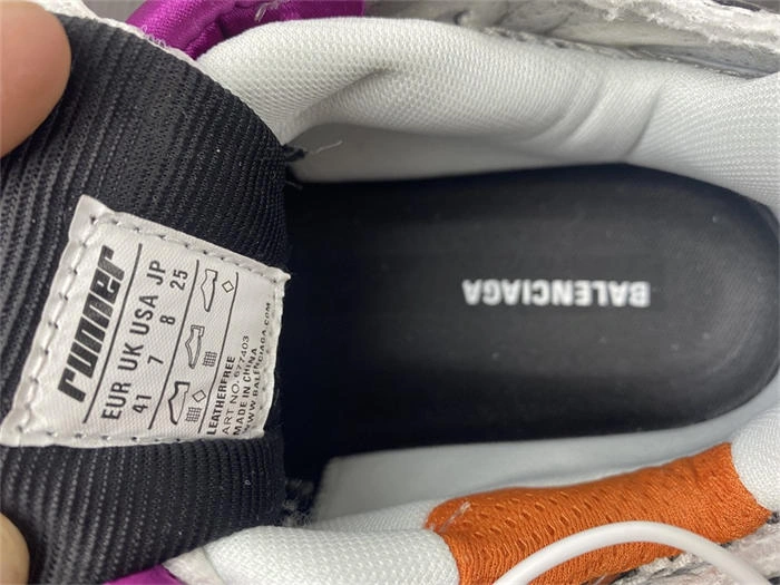 EasyCare BALENCIAGA -Runner 4332