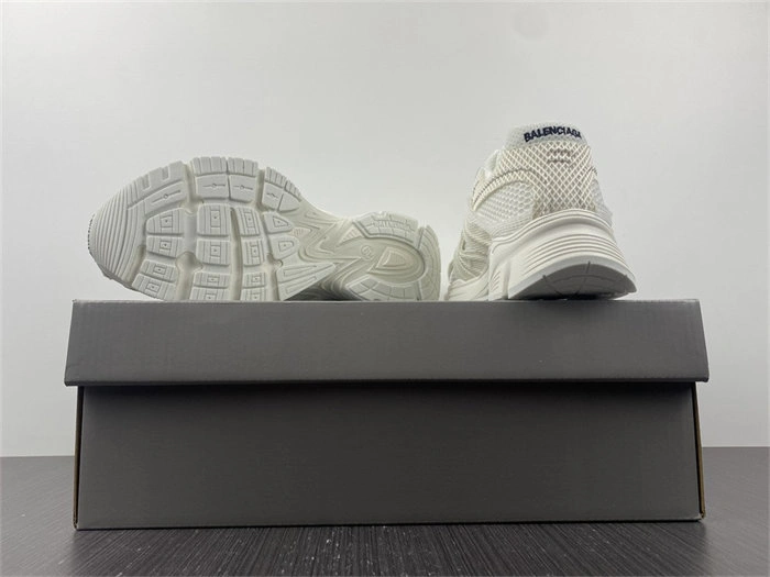 BLCG Phantom White 678869 W2E92 OdorResistant 4452