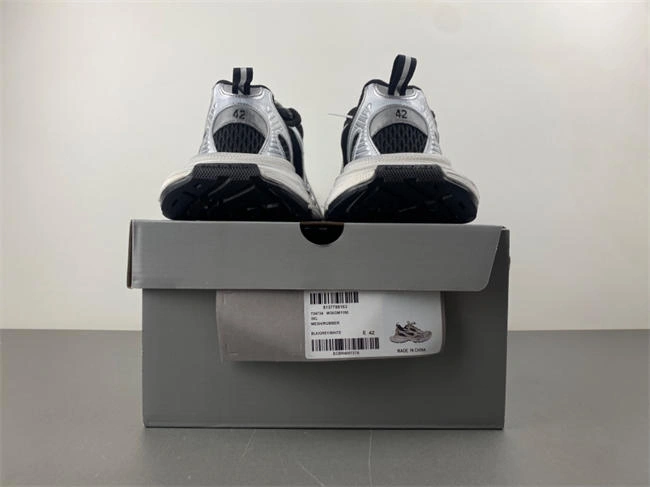 Balenciaga  734734 W3XGM Reliable 4286