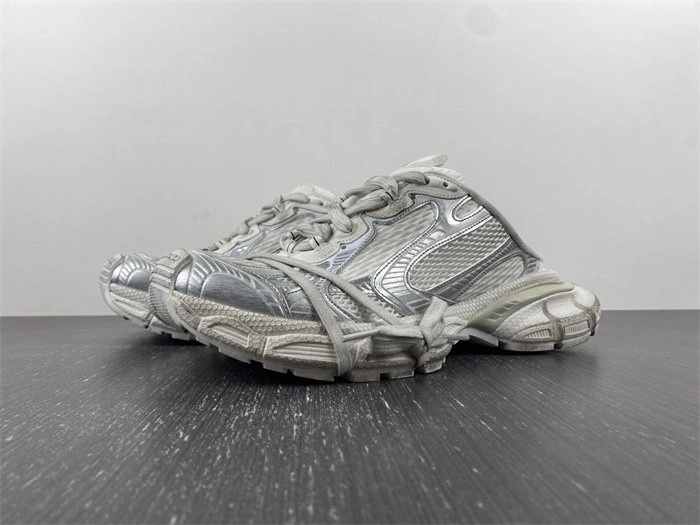 Balenciaga 742672 W3XL1 Chic 4386