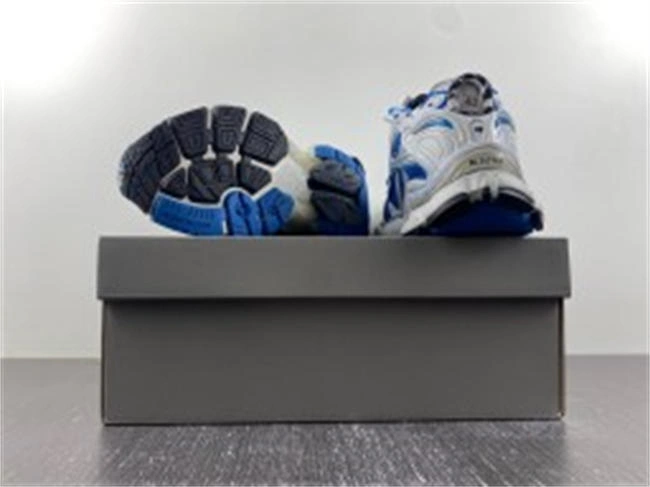 UrbanChic Balenciaga7.5 772774-W3RBW- 4348