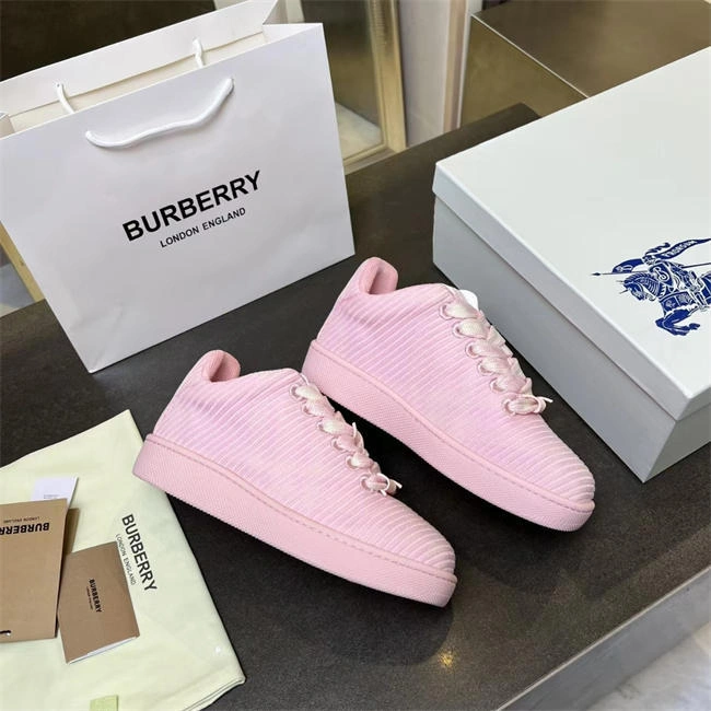 Burberry Sneaker Durable 2613