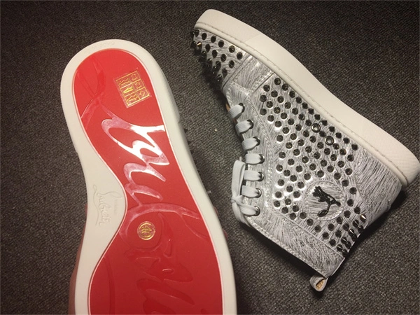 Christian Louboutin Sleek 2676