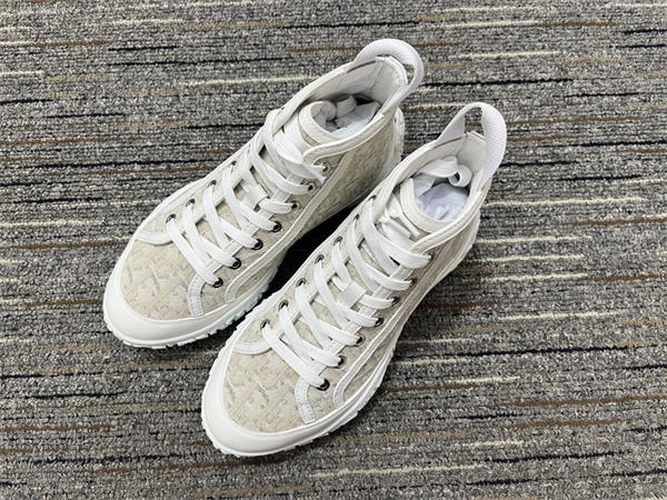 Dior B Minimalist 1365