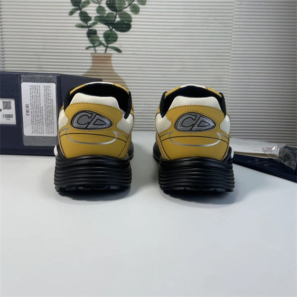 Stylish Dr B30 Sneaker 1372