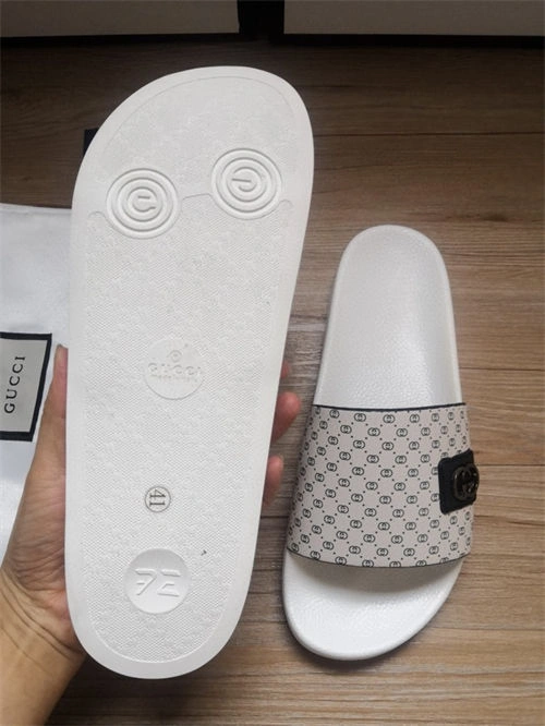 Gocci Slipper Minimalist 5710