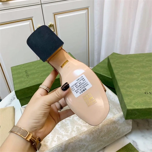 Gocci Slipper Minimalist 5640