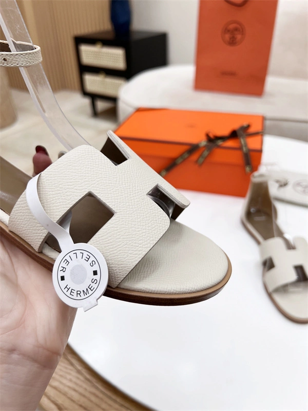 H Sandals Bright 2409