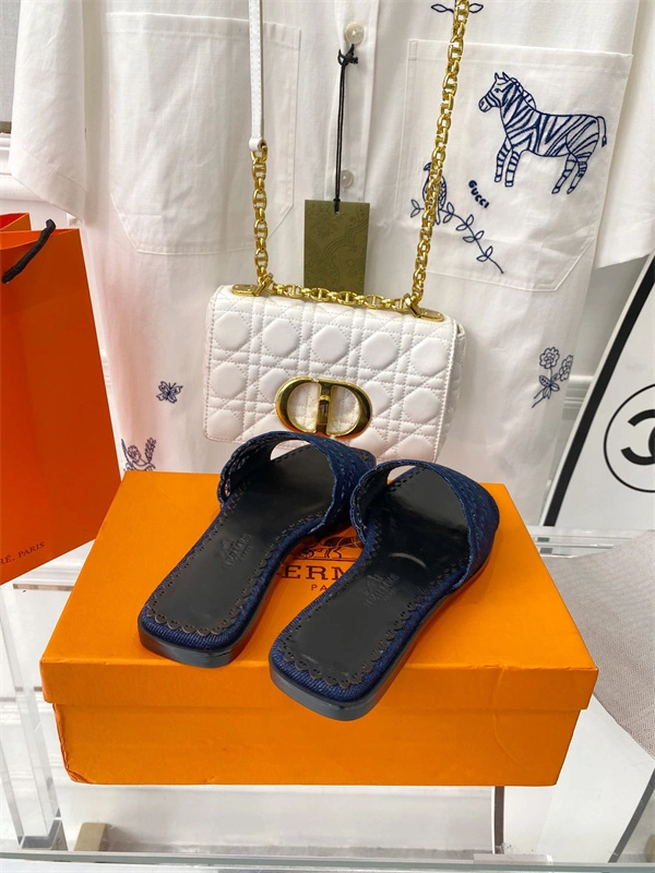 Durable H Slipper 2375