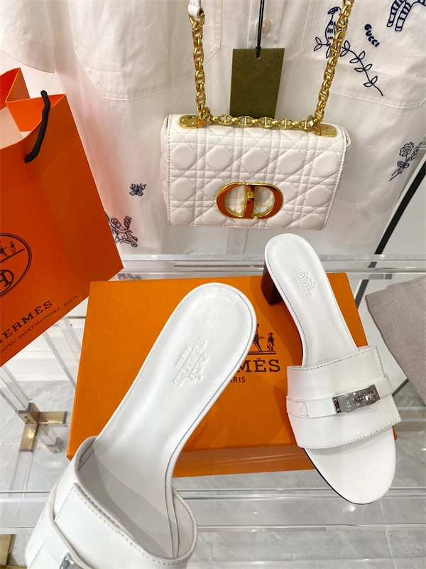 H Slipper Modern 2376