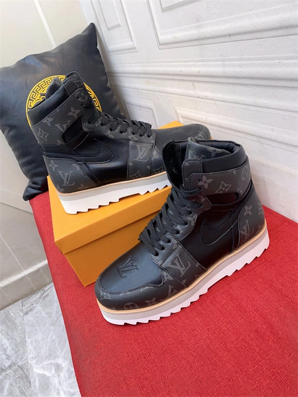 LV x Nike Sneaker Compact 1969