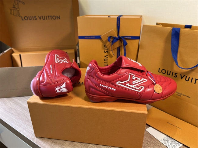 Louis Vuitton Soft 1669