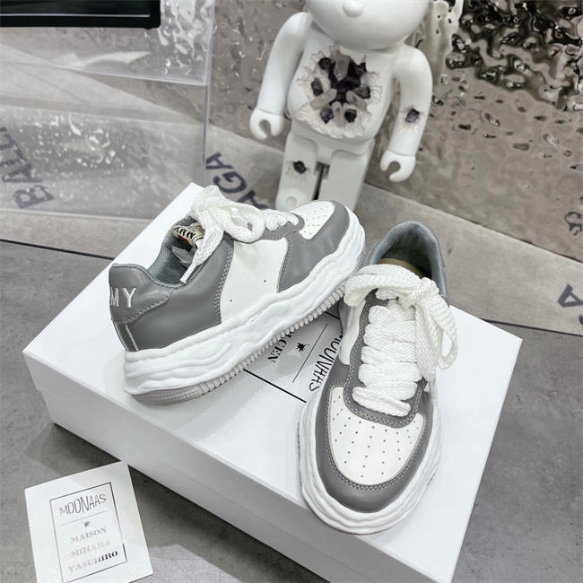 MMY Contemporary 3079