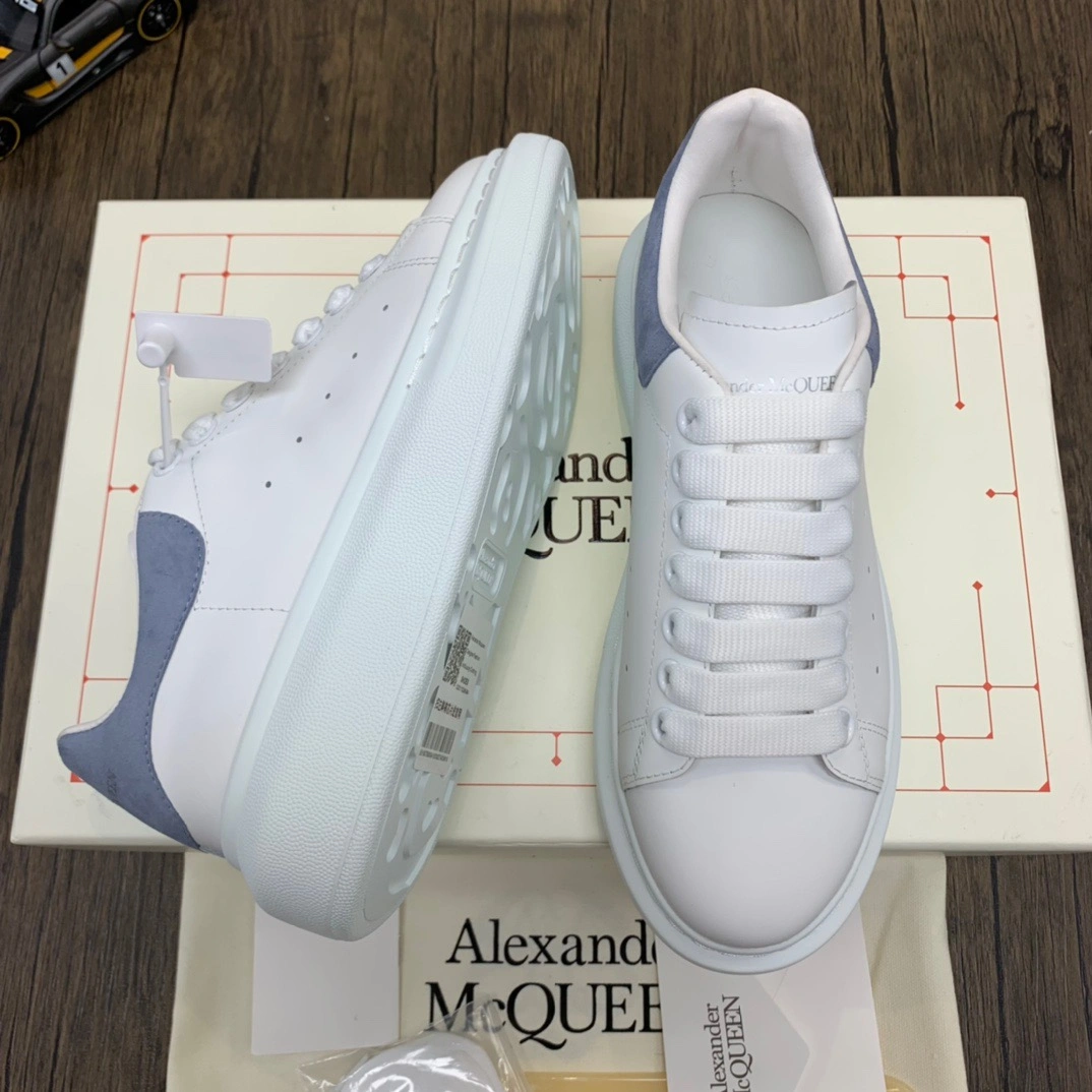 Classic McQuen White Dream Blue 553770WHGP 2499