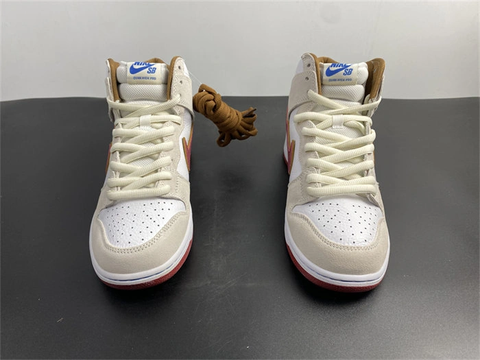 RelaxedFit Nike SB Dunk High Sail Crimson CV9499- 4860