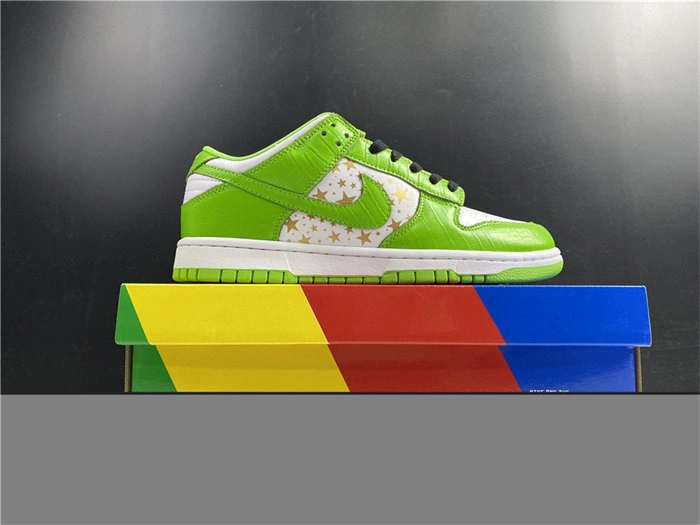 Nike SB Dunk Low Supreme Stars Mean Green DH3228- Practical 4873