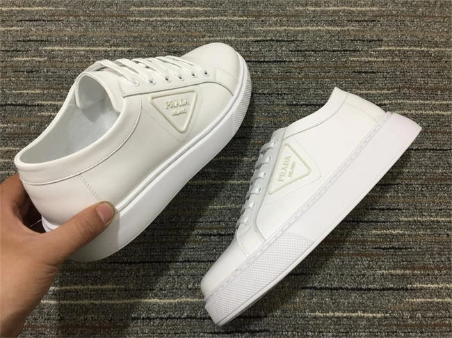 Prada Leather Sneaker MultiPurpose 3325