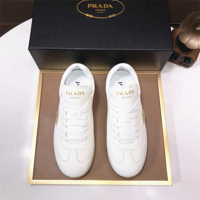 Prada Runner Sneaker Timeless 3198