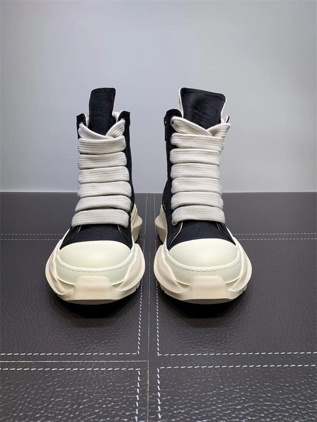 Comfortable Rick Owens sneaker 3504