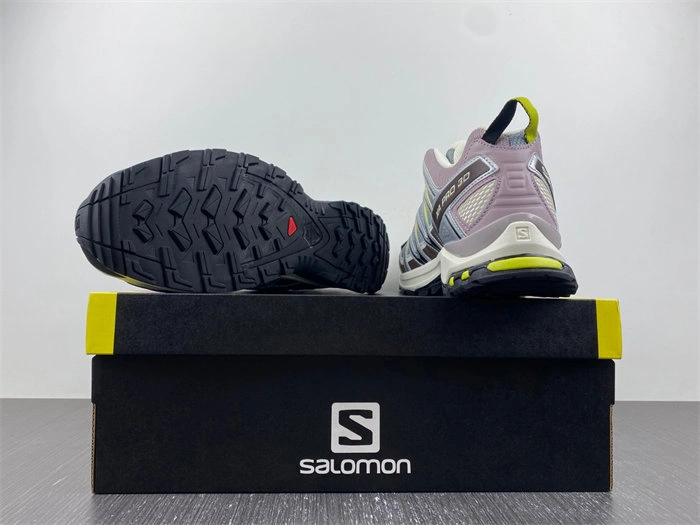 Trendsetting Salomon XT-6 5957