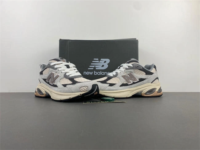 new balance NB M2010GRY Bold 5831